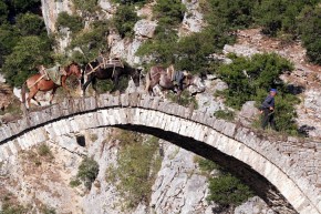 Kamienny most z czasów osmańskich